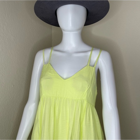 Young Fabulous & Broke YFB Long Maxi Vacation Dress in bright Yellow -S - Picture 3 of 8